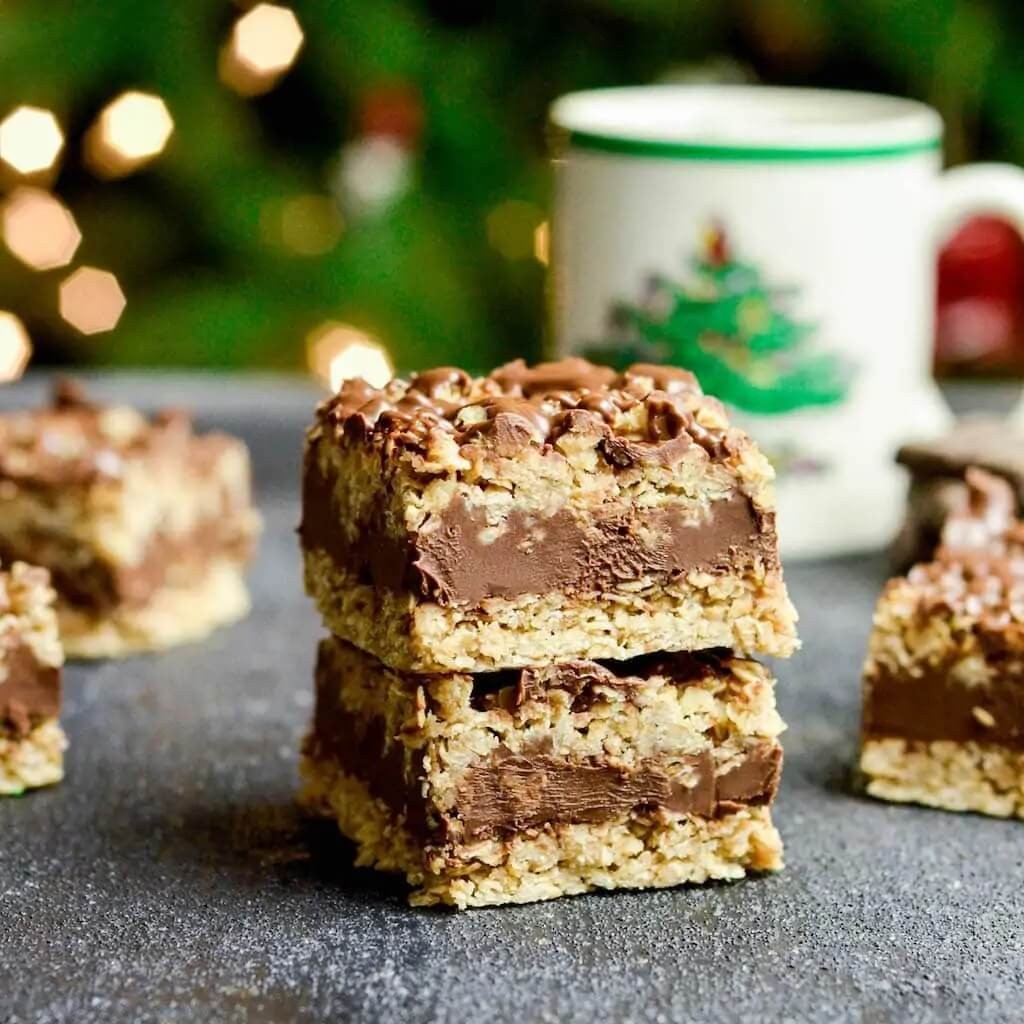 No-Bake Chocolate Peanut Butter Oat Bars