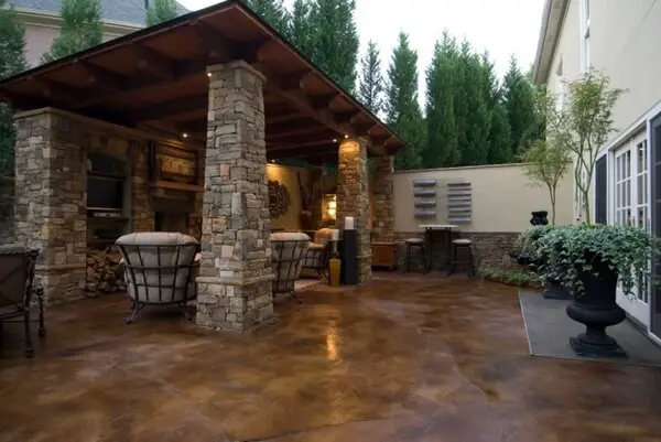 Integrate Outdoor Stain Patio