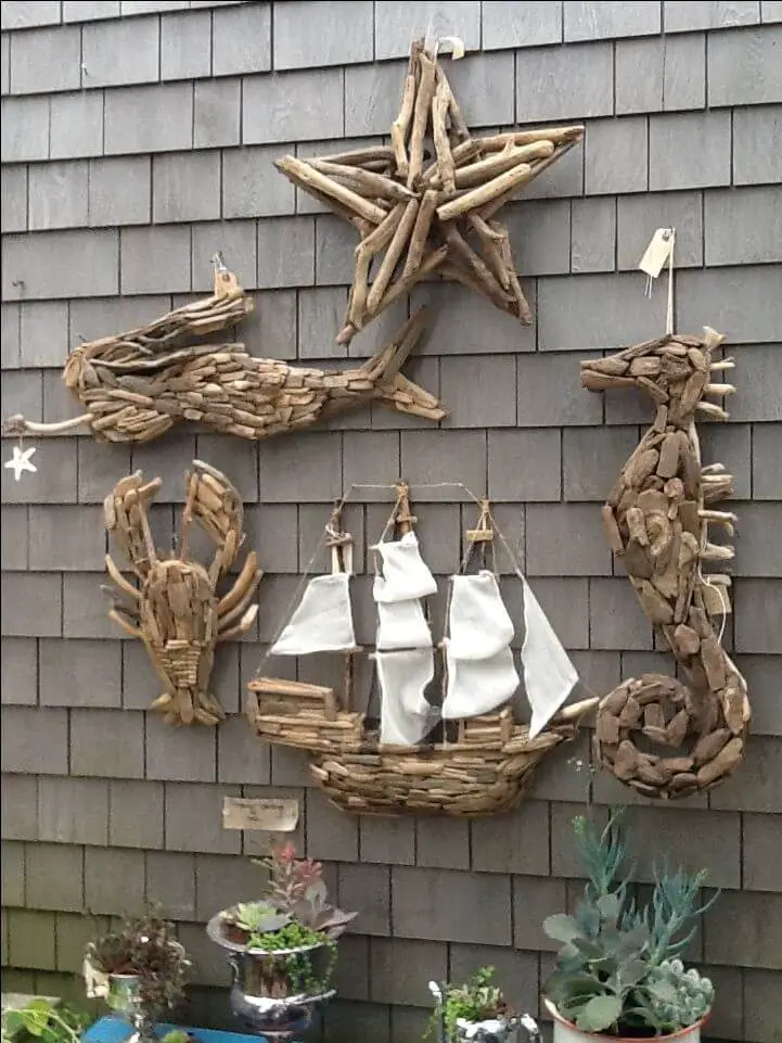 Nautical fence décor