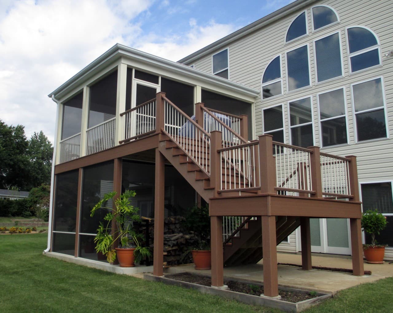 Deck with a Screened-In Porch