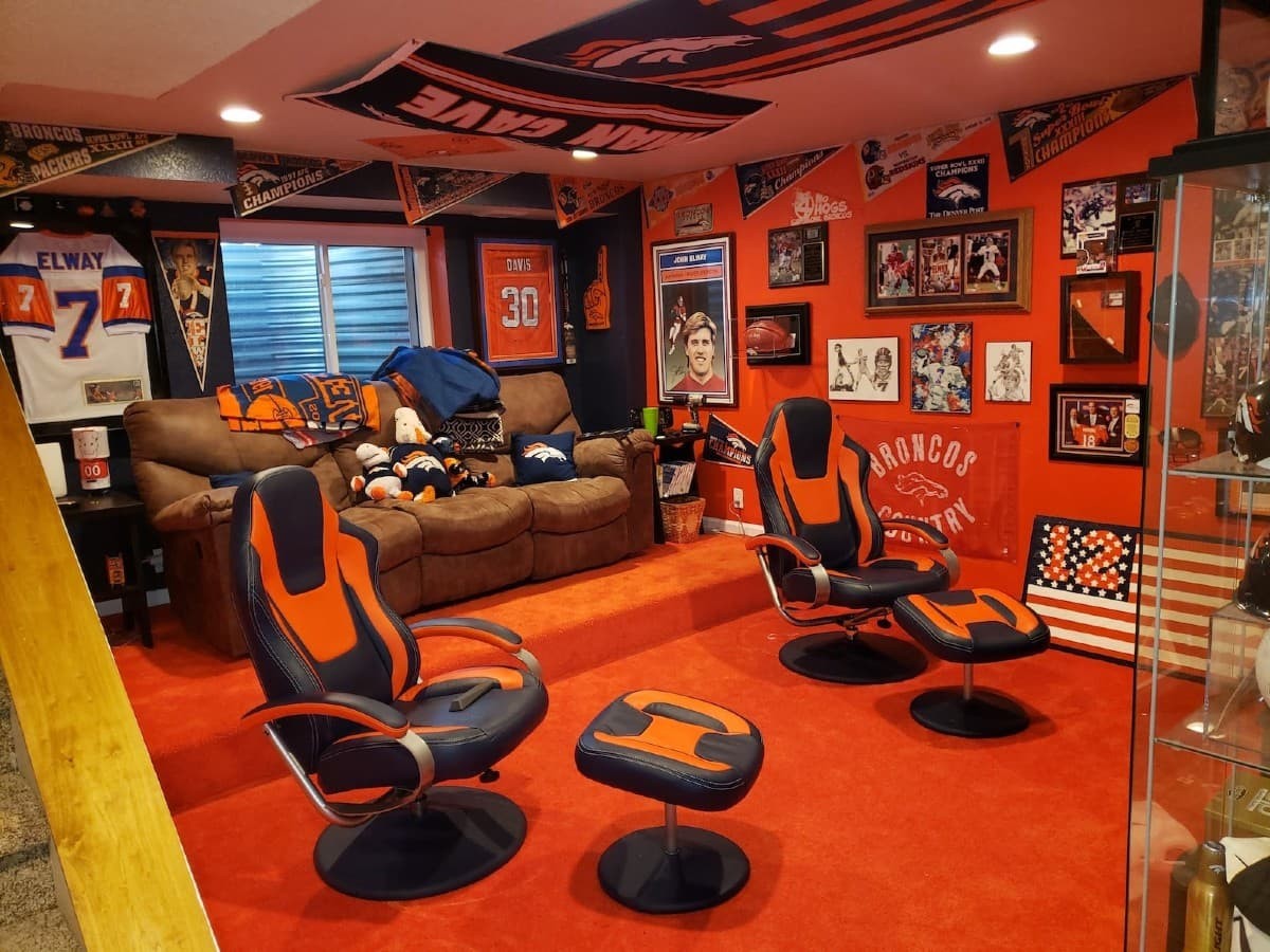 The Cave of Football Fans