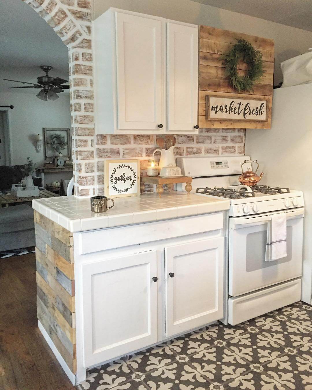 Cottage farmhouse kitchen and laundry