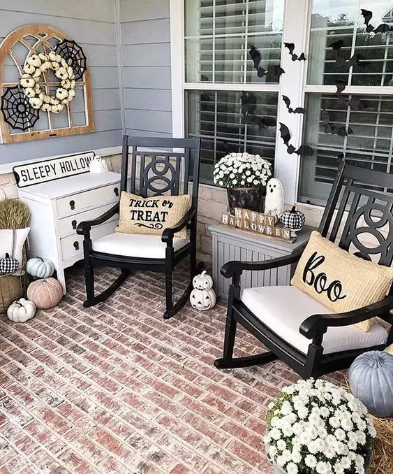 40+ Beautiful Farmhouse Halloween Decor Ideas