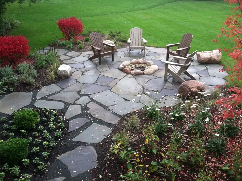 Small flagstone patio ideas.