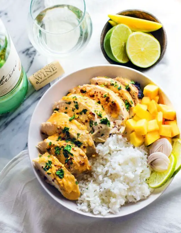 Gluten Free Chili Lime Mango Marinated Chicken Bowls