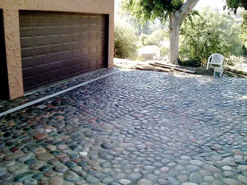 River rock driveway