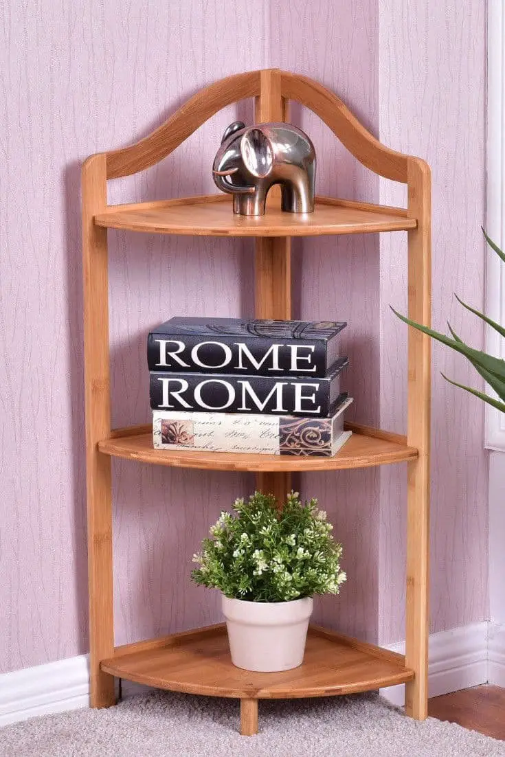 Shelves with a Chevron Pattern in Bamboo