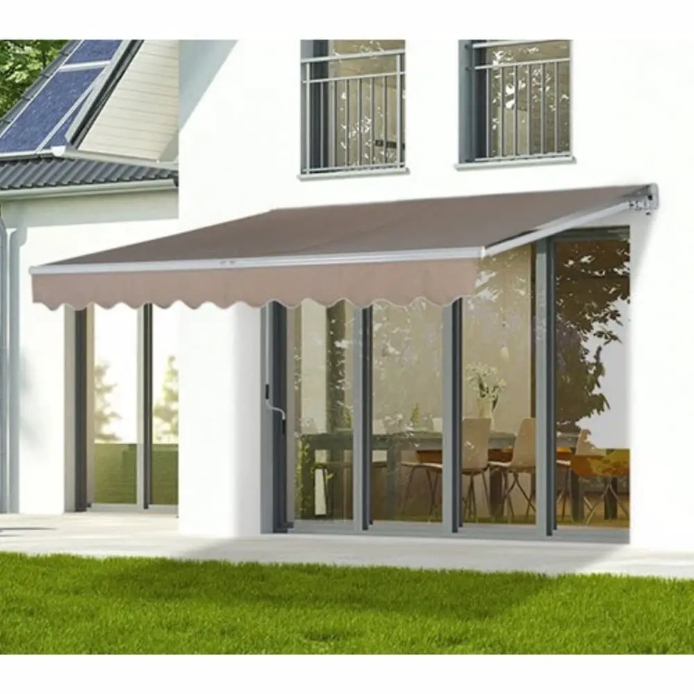 Retractable awning