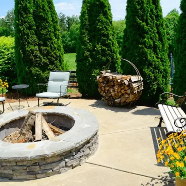 Stone fire pit ideas