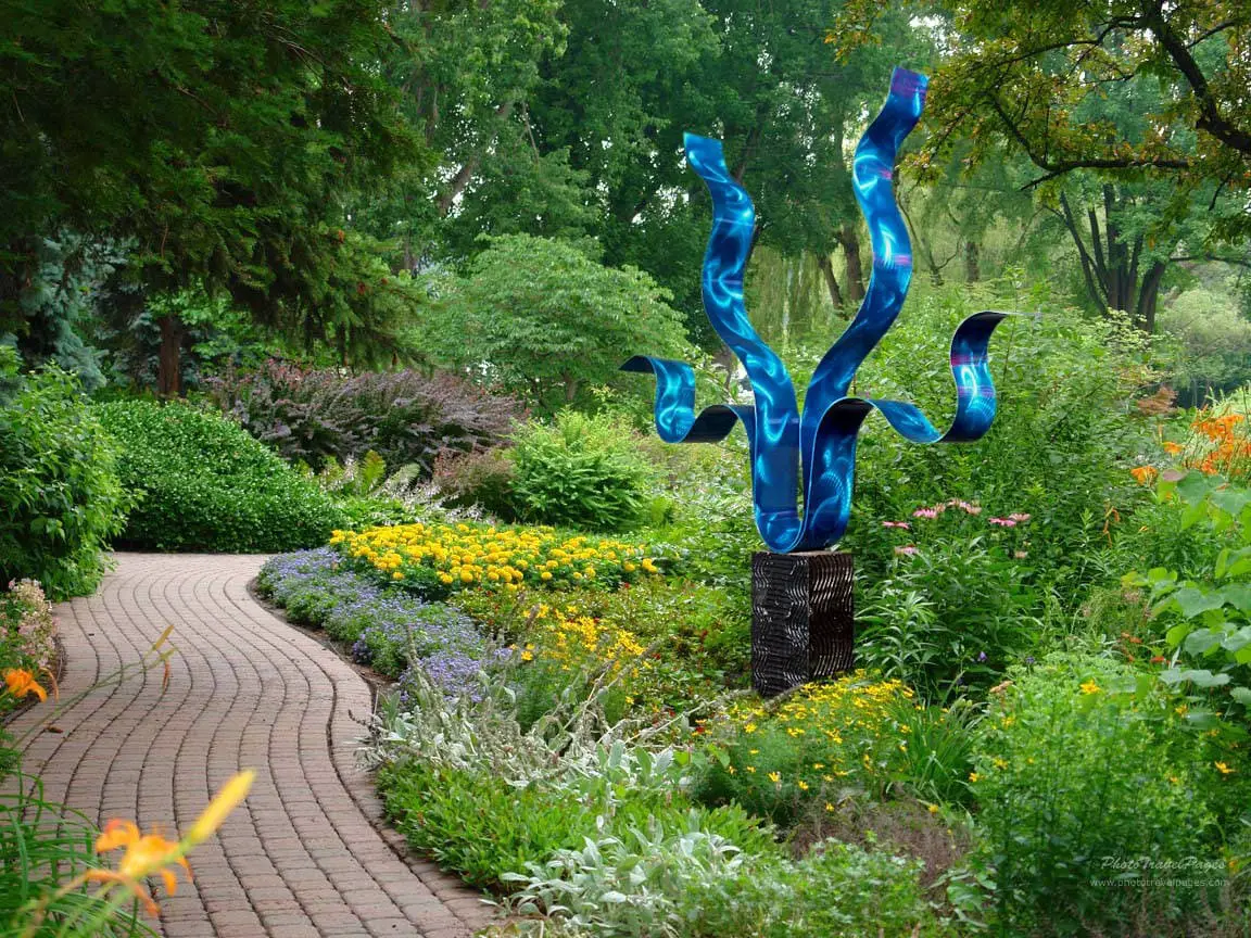 Garden Art and Sculptures