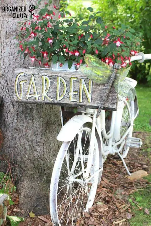 Turn a Bike Into a Planter