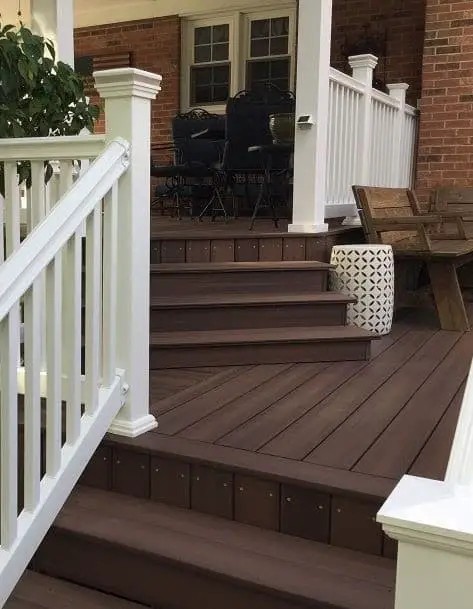 Brown Deck with a Deep, Uniform Finish