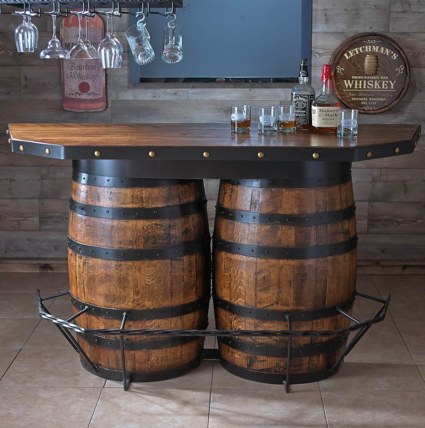 Barrel bar