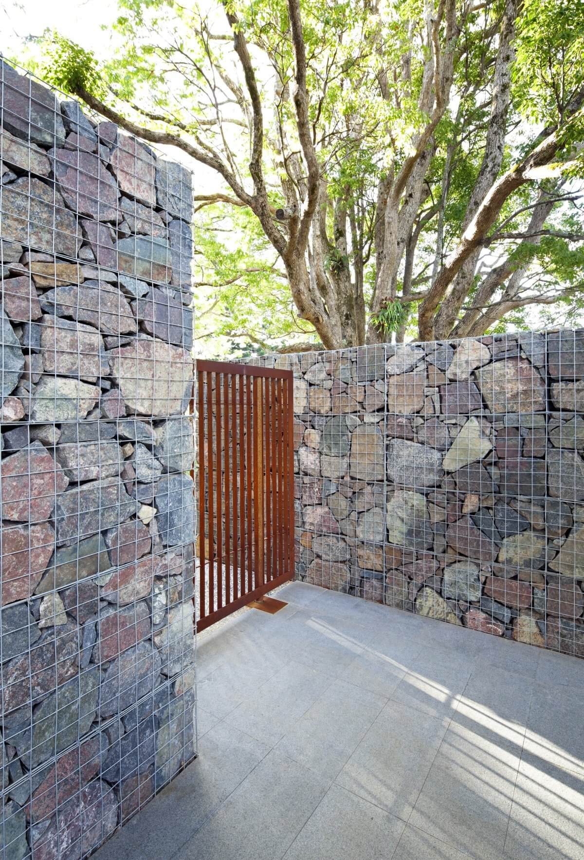 Gabion walls