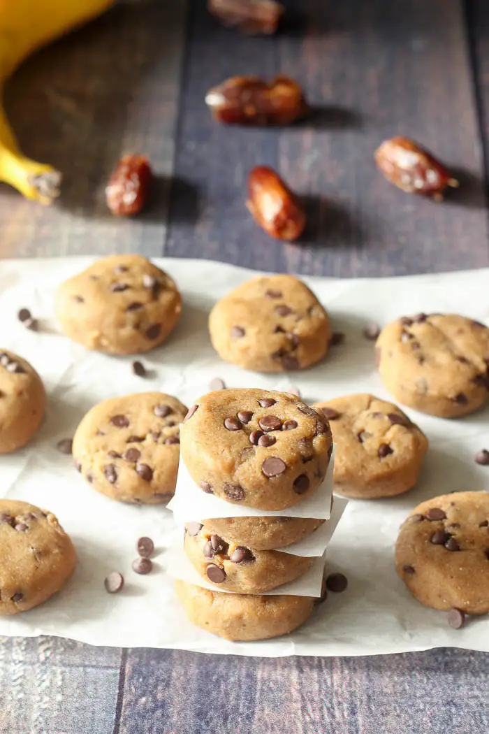 No Bake Banana Chocolate Chip Cookies