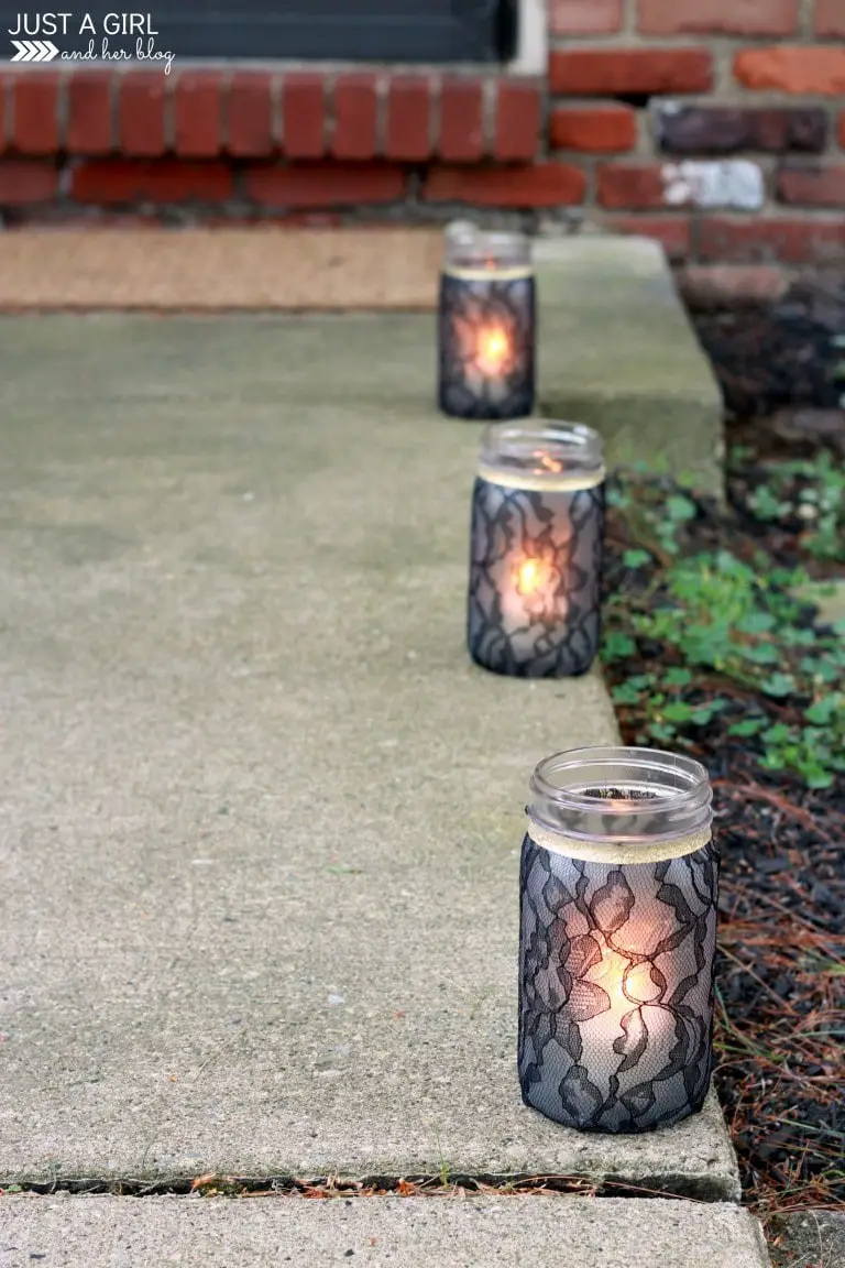 Mason jar luminary