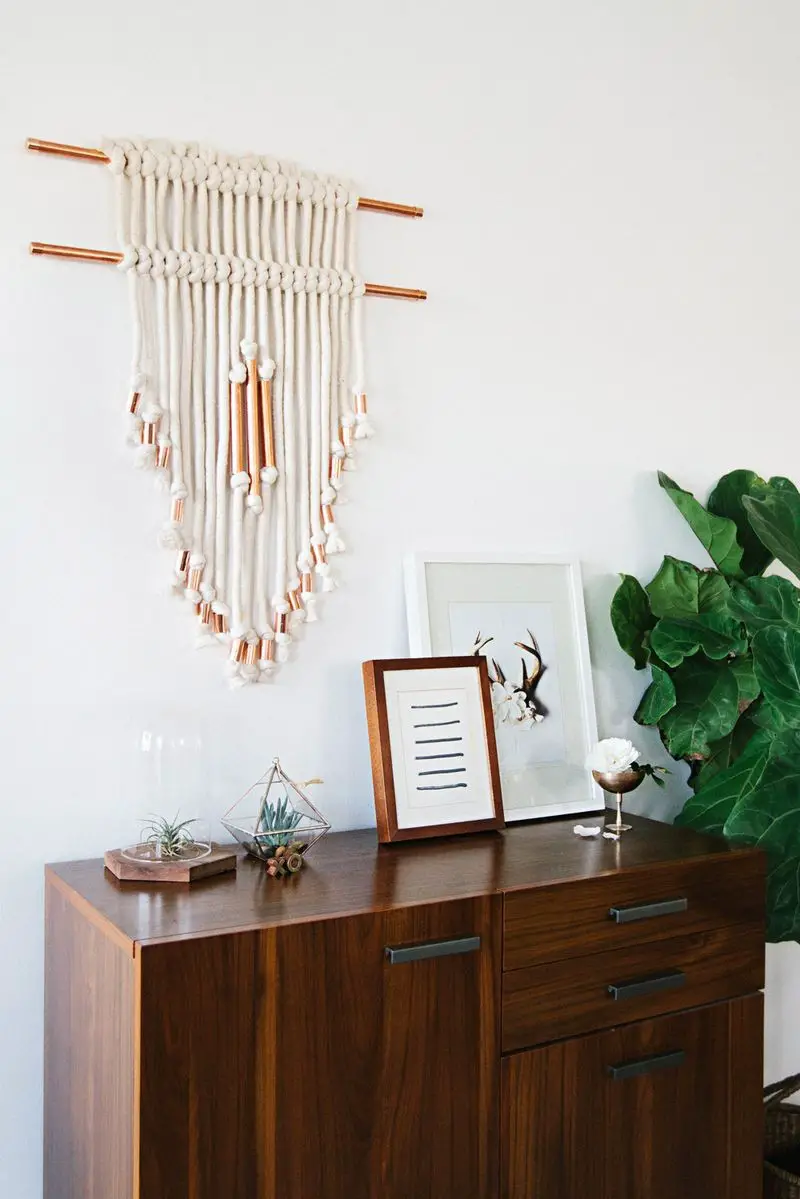 #4. DIY macrame wall hanging