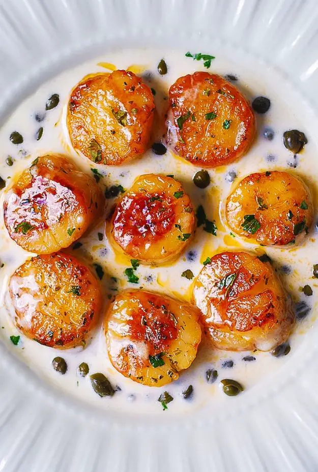 Seared Scallops With Creamy Lemon-Caper Sauce