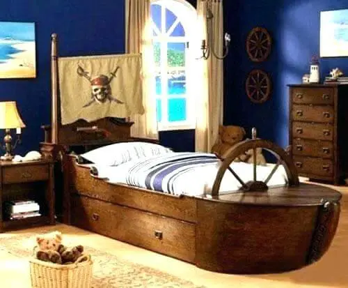 #1. Bedding for Nautical Theme