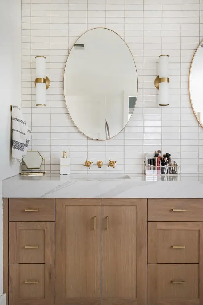 White bathroom backsplash ideas.