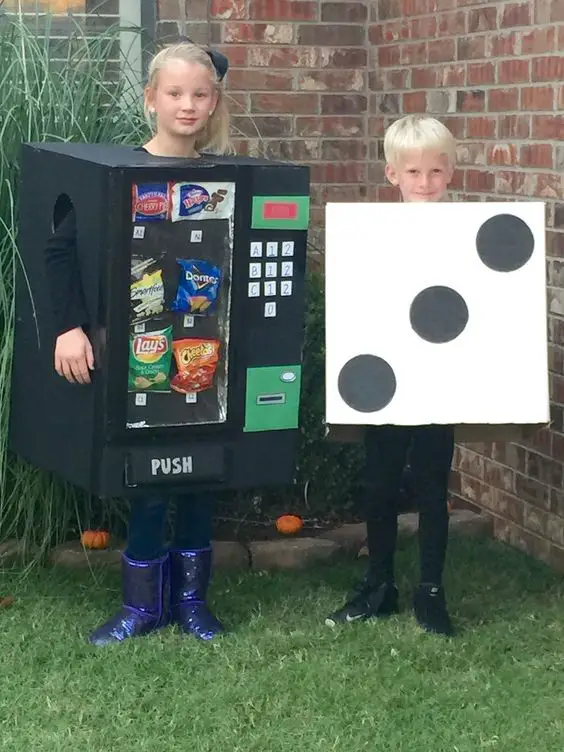 How to Make Dice Costumes for Halloween