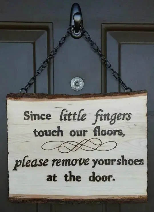 Wood burnt entryway sign