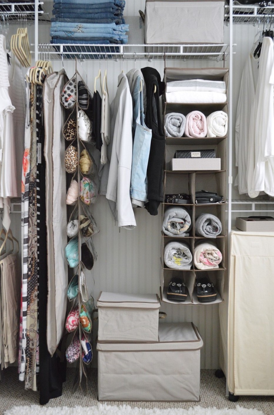 Collapsible closet