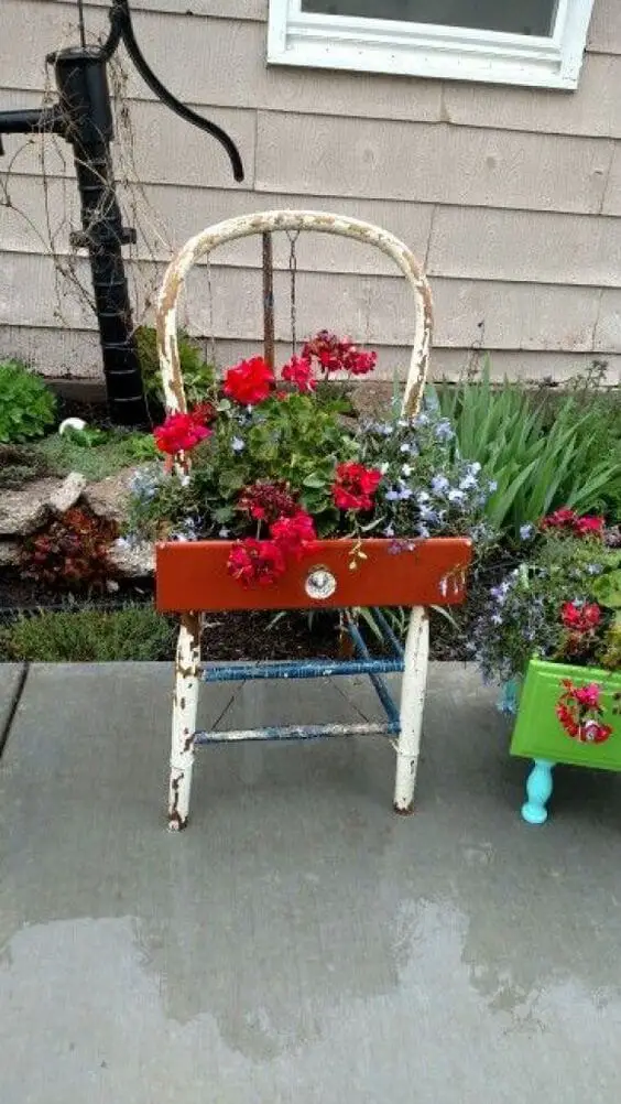 Drawer planter