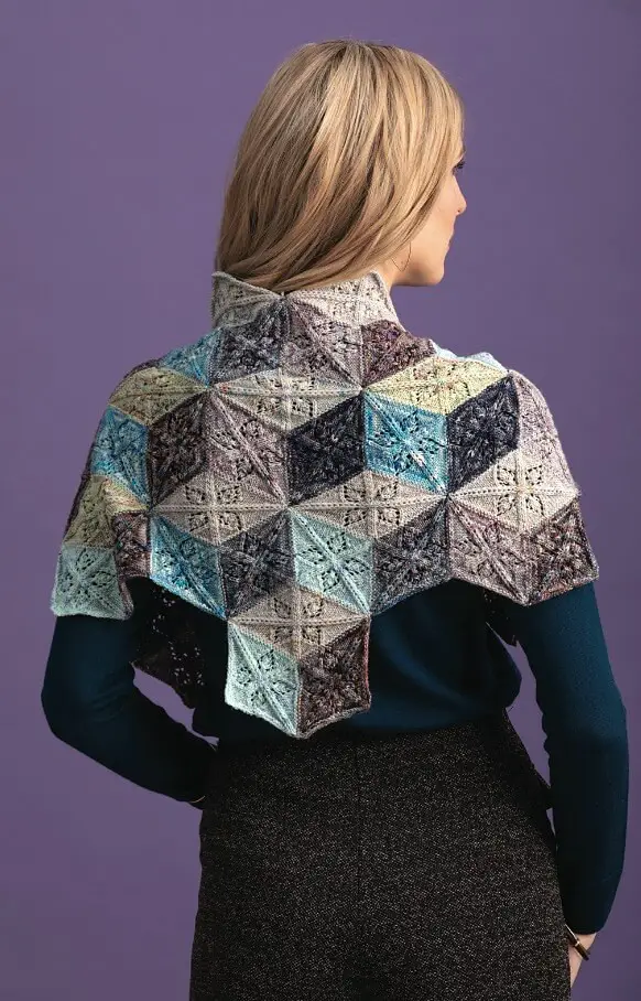 Art deco fan shawl pattern by Mari Leigh