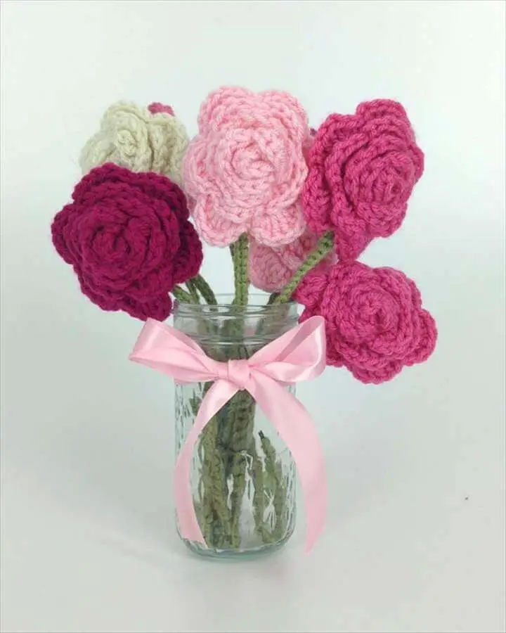 20+ Simple And Fascinating Crochet 3D Flower Bouquet Free Patterns