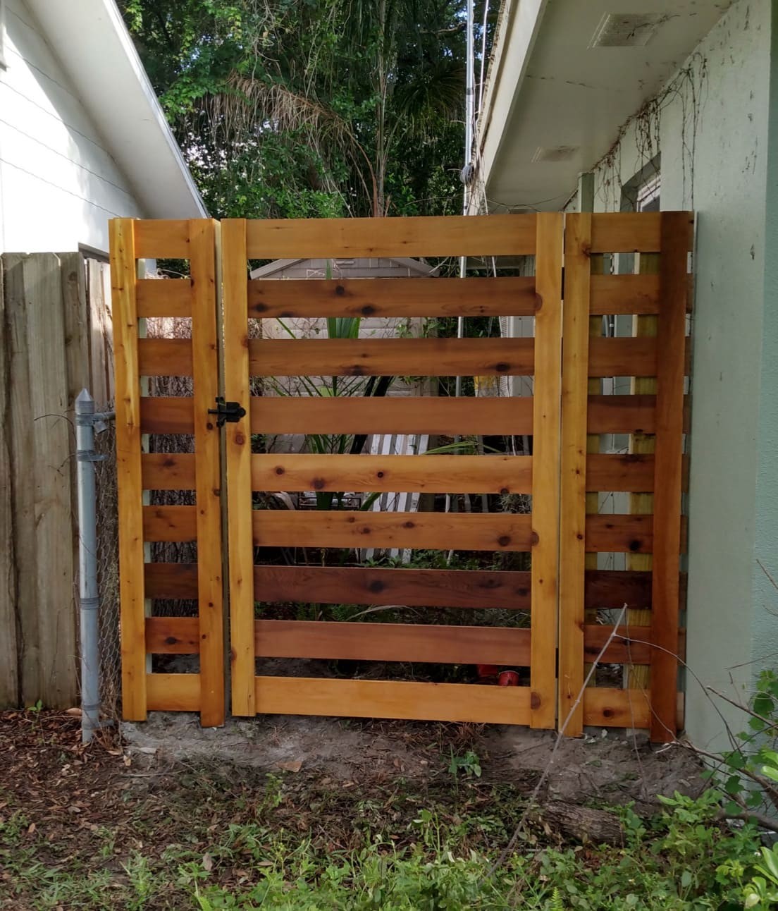 Pallet Gate Fence